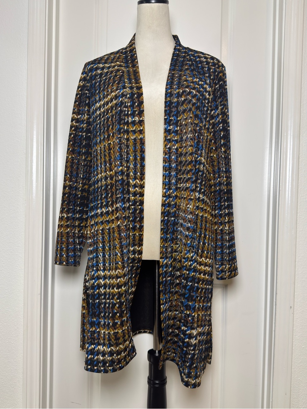 Susan Graver Open-Front Long Cardigan in Blue and Brown Houndstooth